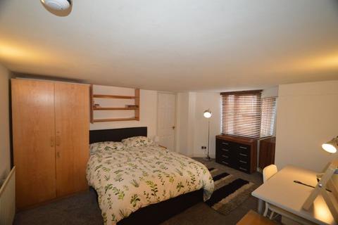 7 bedroom terraced house for sale, Brudenell Mount, Leeds