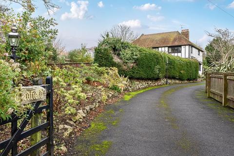 4 bedroom detached house for sale, Hythe/Saltwood