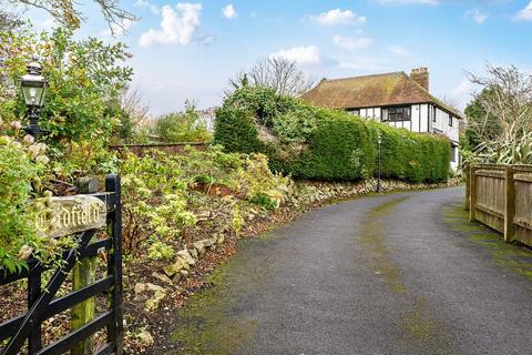4 bedroom detached house for sale, Hythe/Saltwood