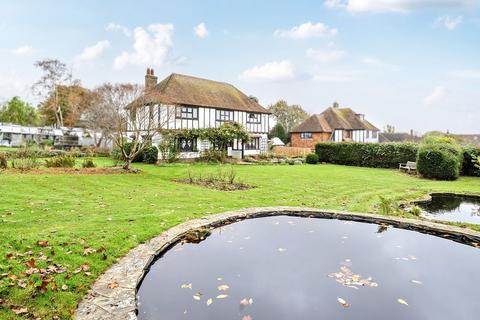 4 bedroom detached house for sale, Hythe/Saltwood