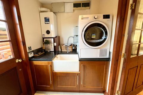 undefined, 6 Oakmead Road, Llanharan, Pontyclun CF72 9FB