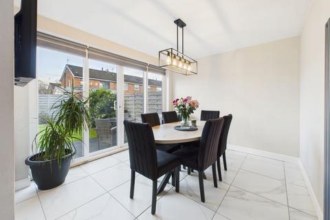 3 bedroom terraced house for sale, Collynson Close, Willerby