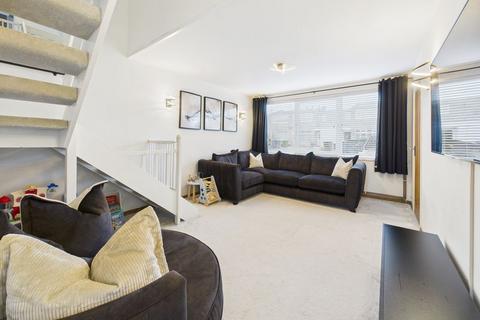 3 bedroom terraced house for sale, Collynson Close, Willerby