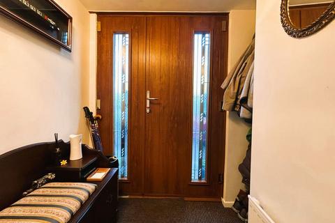 3 bedroom detached house for sale, Whitehorse Road, Brownhills, Walsall WS8 7PG