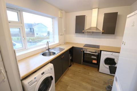 2 bedroom apartment to rent, Harbour Road, Onchan