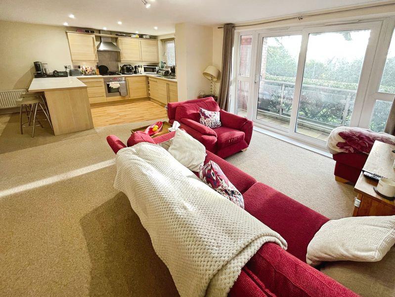 Lounge kitchen