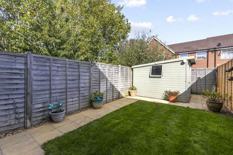2 bedroom terraced house for sale, Hangar Drive, Cul-de-sac, Tangmere, Chichester