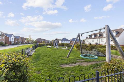 2 bedroom terraced house for sale, Hangar Drive, Cul-de-sac, Tangmere, Chichester