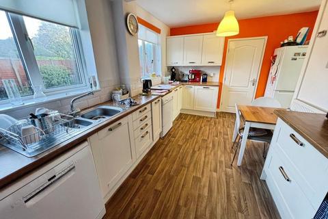 3 bedroom link detached house for sale, Ashford Close, Harwood