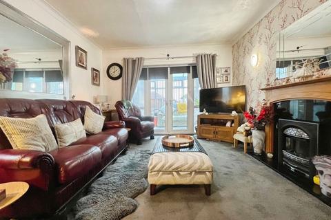 2 bedroom bungalow for sale, Greenland Road, Great Lever