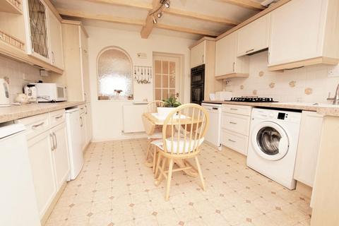 3 bedroom detached bungalow for sale, The Curve, Gosport PO13