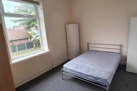 3 bedroom terraced house for sale, Pilsworth Road, Heywood OL10