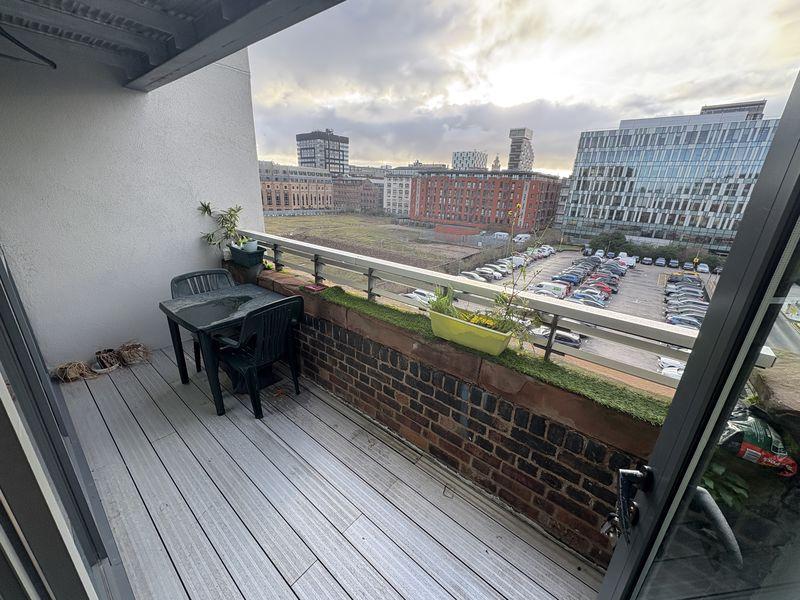 Balcony (off Lounge)