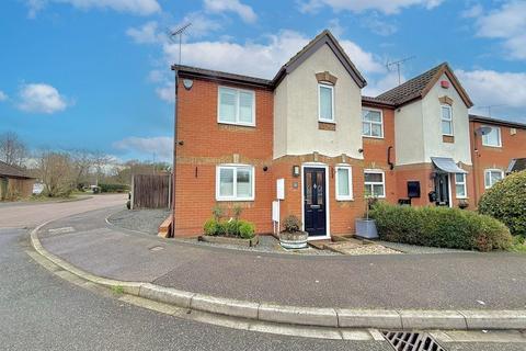 3 bedroom end of terrace house for sale, Copperfields Close, Houghton Regis