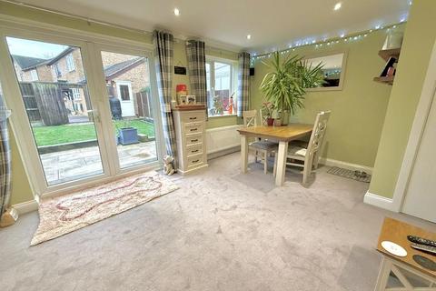 3 bedroom end of terrace house for sale, Copperfields Close, Houghton Regis