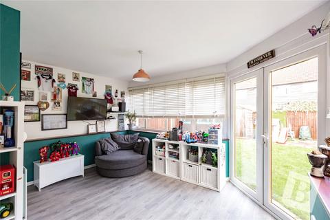 3 bedroom link detached house for sale, Bucklebury Heath, South Woodham Ferrers, Chelmsford, Essex, CM3