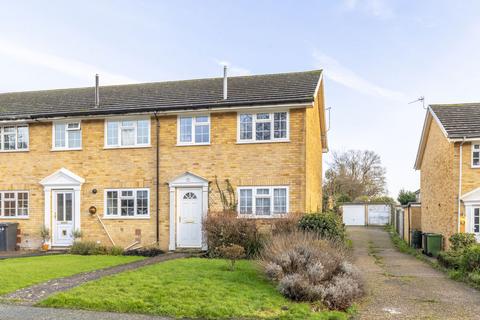 3 bedroom end of terrace house for sale, Hunters Way, Uckfield