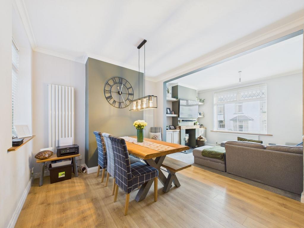 Living Room / Diner