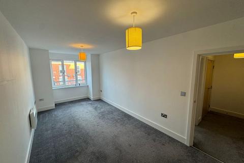 1 bedroom apartment to rent, High Street, Birmingham, B17