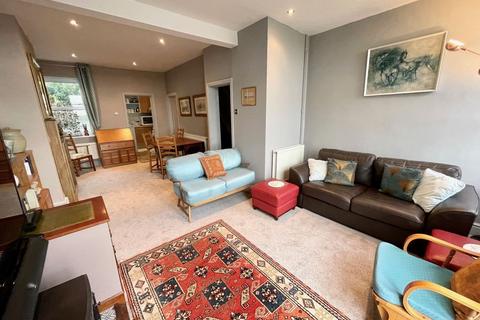 2 bedroom semi-detached house for sale, Woodlands Road, Froncysyllte