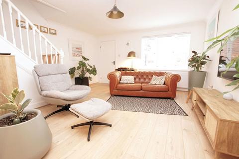 3 bedroom semi-detached house for sale, Mulberry Avenue, Stubbington, PO14