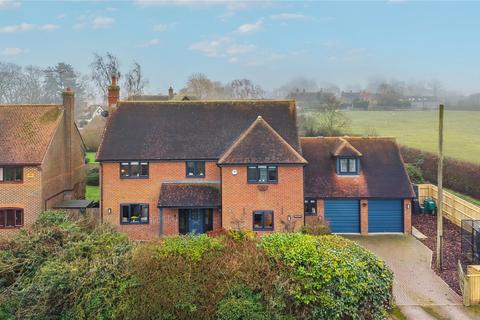 5 bedroom detached house for sale - Whaddon Road, Nash