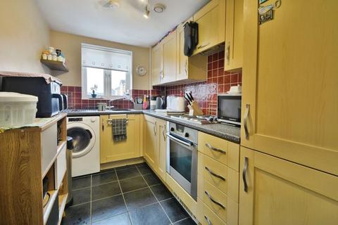 2 bedroom apartment for sale, Padstow Road, Swindon, Wiltshire