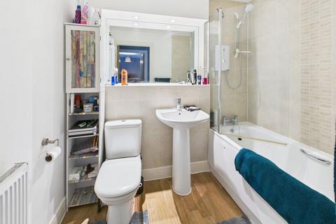 2 bedroom apartment for sale, Vyvyan House, Camborne - Ideal first home