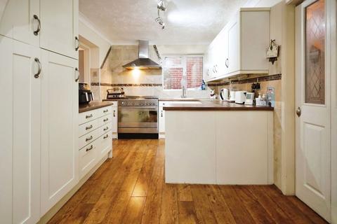 undefined, Homeside Road, Bournemouth BH9