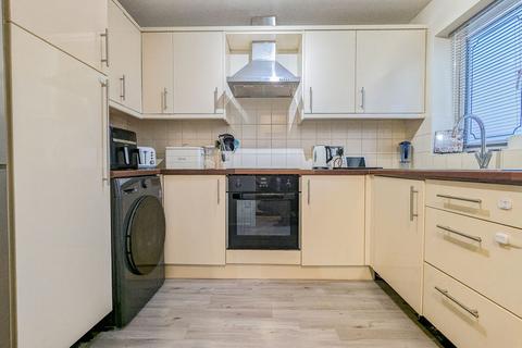 2 bedroom end of terrace house for sale, Mill Crescent, Cannock WS11