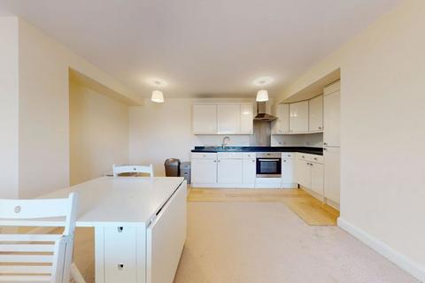 2 bedroom apartment to rent, Manor Street, Cardiff CF14