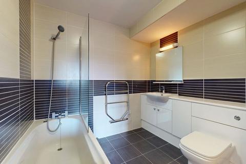 2 bedroom apartment to rent, Manor Street, Cardiff CF14