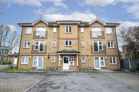 2 bedroom flat for sale, Stonewood Road, Erith DA8