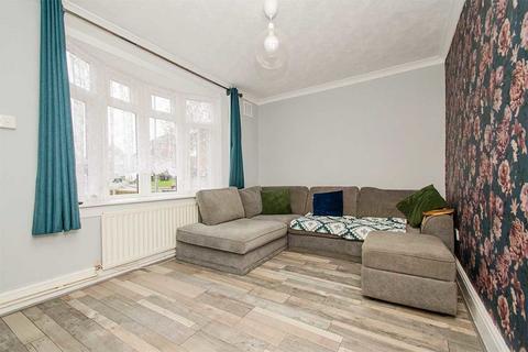 3 bedroom terraced house for sale, Gretton Crescent, Walsall WS9
