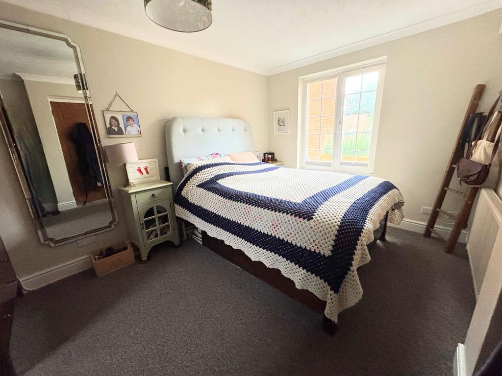 Bed 1 2.jpeg