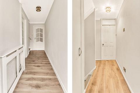 2 bedroom terraced house for sale, Applecross Walk, Bedford MK41