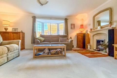 4 bedroom detached house for sale, Royal Garth, Beverley HU17