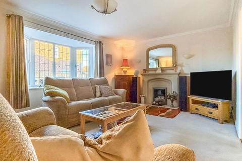 4 bedroom detached house for sale, Royal Garth, Beverley HU17