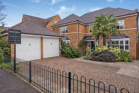 undefined, Rumbush Lane, Solihull B90