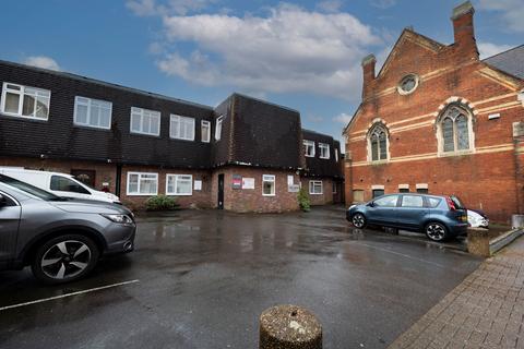 undefined, East Street, Tonbridge TN9