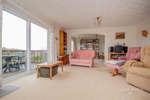 4 bedroom detached house for sale, Wallace Road, Plymouth PL7