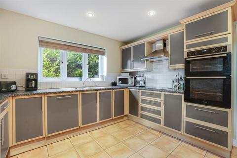 4 bedroom detached house for sale, The Ryding, Milton Keynes MK5