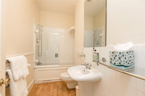 1 bedroom flat to rent, Whitehall Place, Aberdeen, AB25