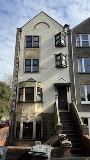 2 bedroom flat to rent, Eastfield Road, Cotham BS6