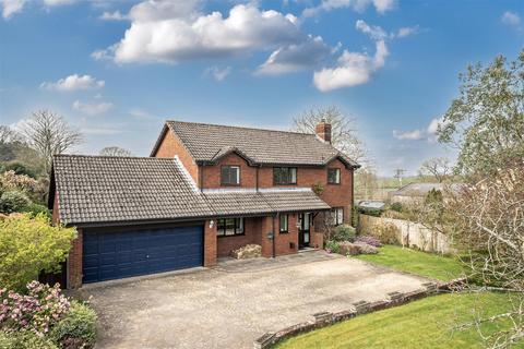 4 bedroom detached house for sale, 4 Farthings Rise, Plymtree, Cullompton