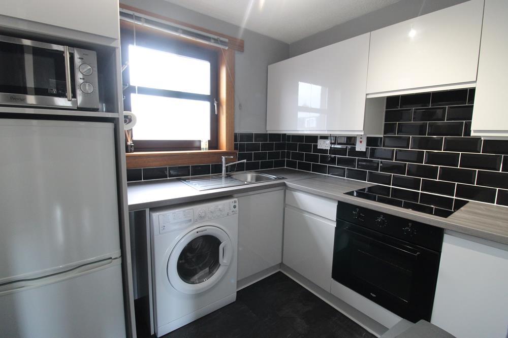 Kitchen 4