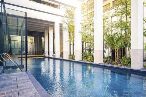 2 bedroom flat to rent, Bagshaw Building East Tower, Wardian Tower, Wards Place, Canary Wharf, South Quay, London, E14 9TP