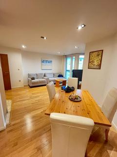 1 bedroom apartment to rent, 1 City Tower, 3 Limeharbour, Cross Harbour, Canary Wharf, South Quay, London, E14 9LS
