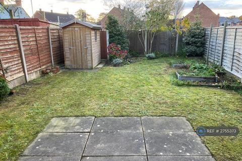 2 bedroom terraced house to rent, Kensington Court, Stoke On Trent, ST4
