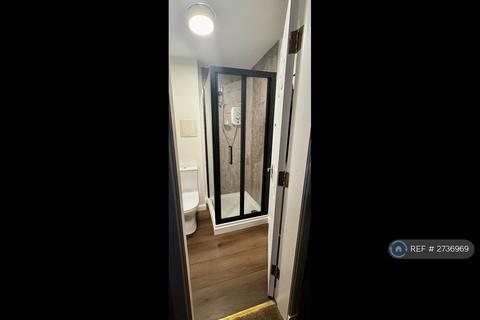 1 bedroom in a flat share to rent, Easter Dalry Road, Edinburgh, EH11